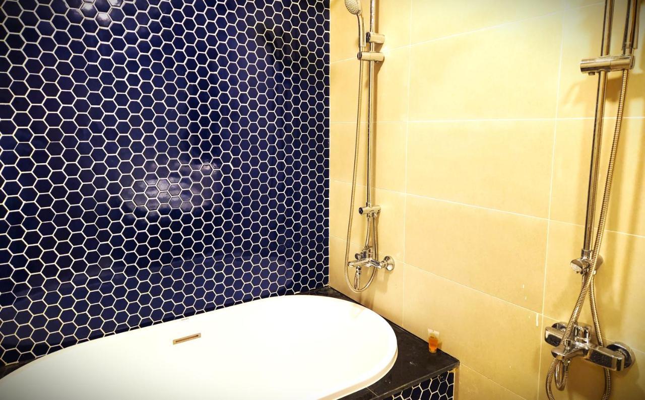 Aria Blue Sapphire Apartment Вунгтау Екстер'єр фото